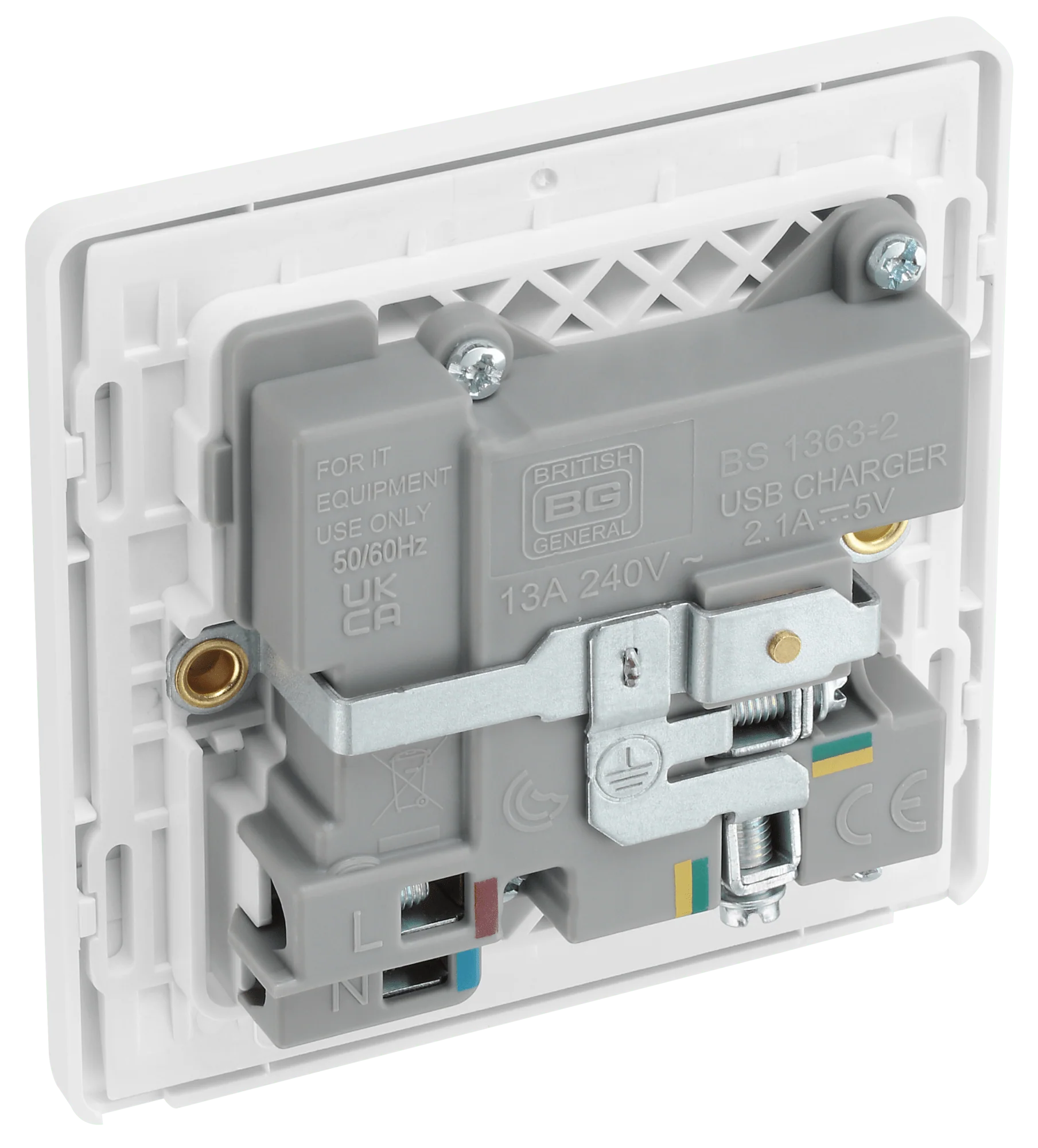 BG Evolve Pearl White Single Switched 13A Power Socket + 2 X USB (2.1A) - PCDCL21U2W - Image 3