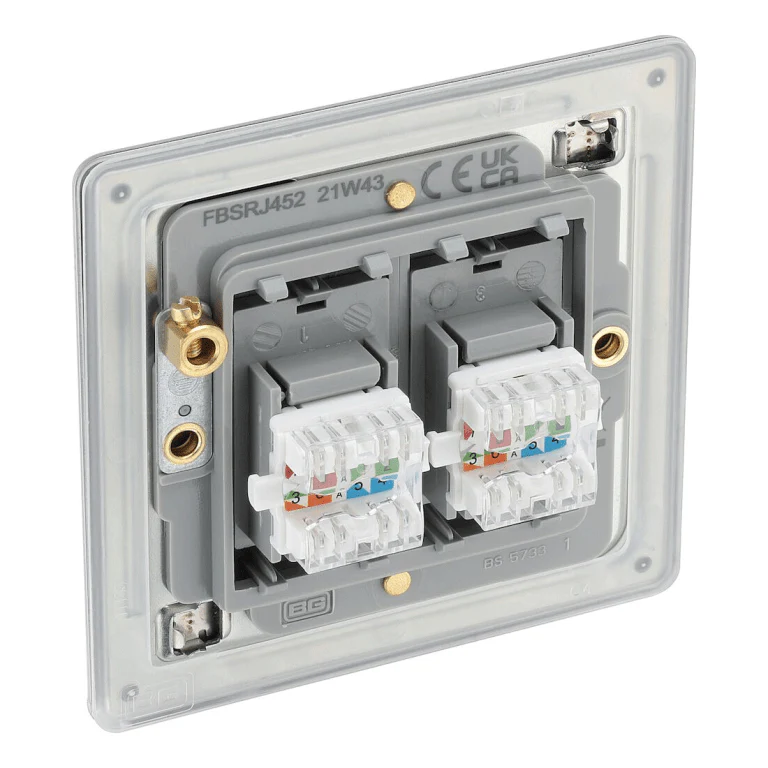 BG Flat Plate Brushed Steel Rj45 Data Skt 2G - FBSRJ452 - Image 3