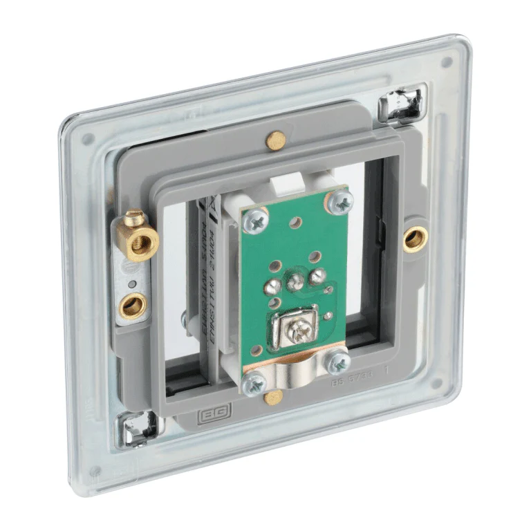 BG Nexus Flatplate Screwless Polished Chrome 1 Gang Single Isolated Co-Axial Socket - FPC62 - Image 3