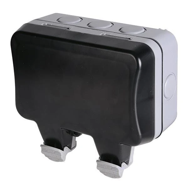 BG IP66 13A 2-Gang DP Weatherproof Outdoor Switched Socket - WP22 - Image 3