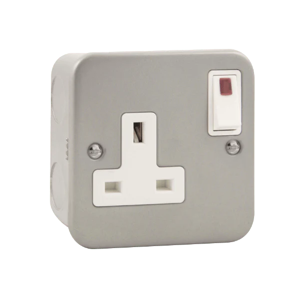 Click Scolmore Essentials 1 Gang 13A Double Pole Plug Socket With Neon - CL835