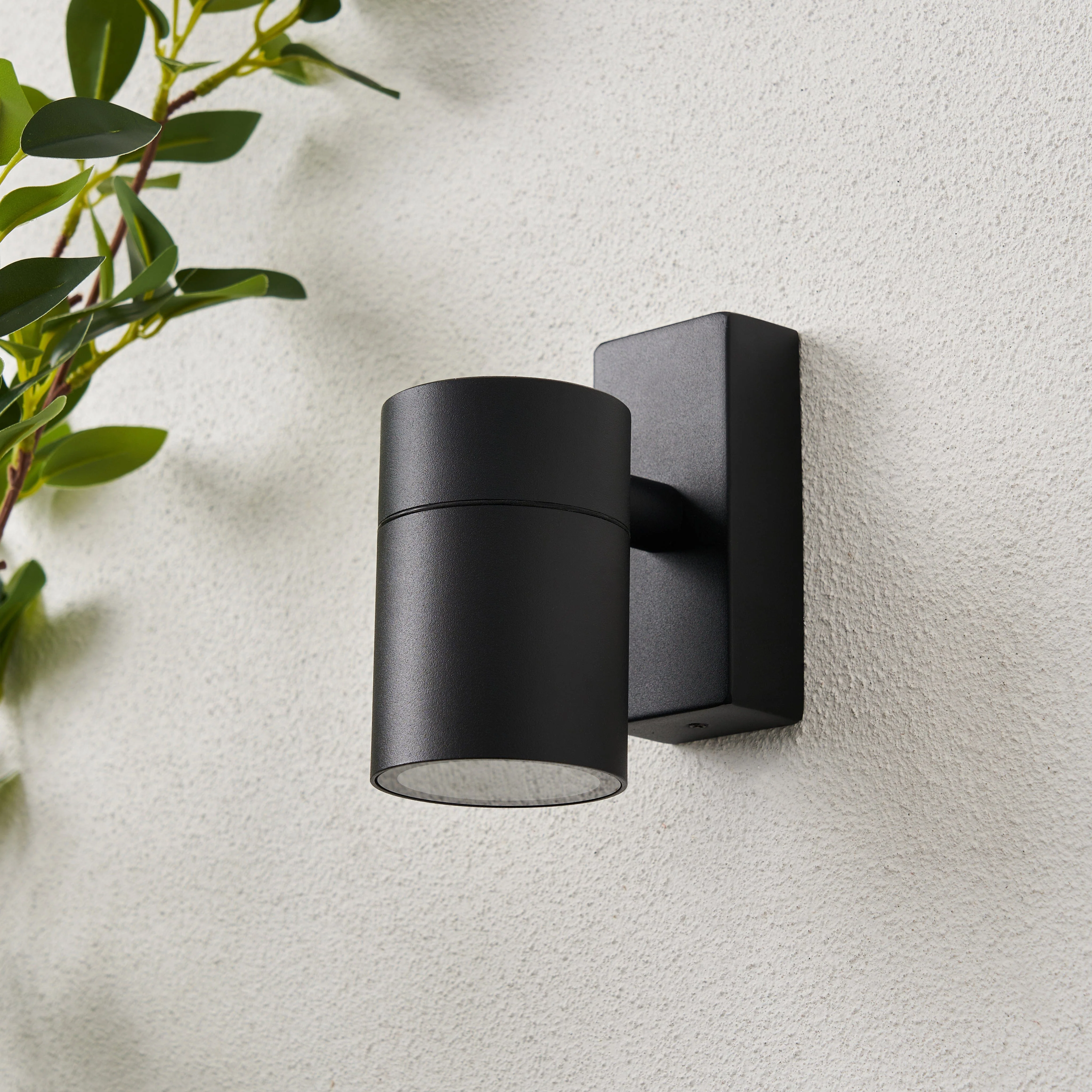 Forum Leto Fixed Wall GU10 Downlight IP44 Black - ZN-37940-BLK - Image 5