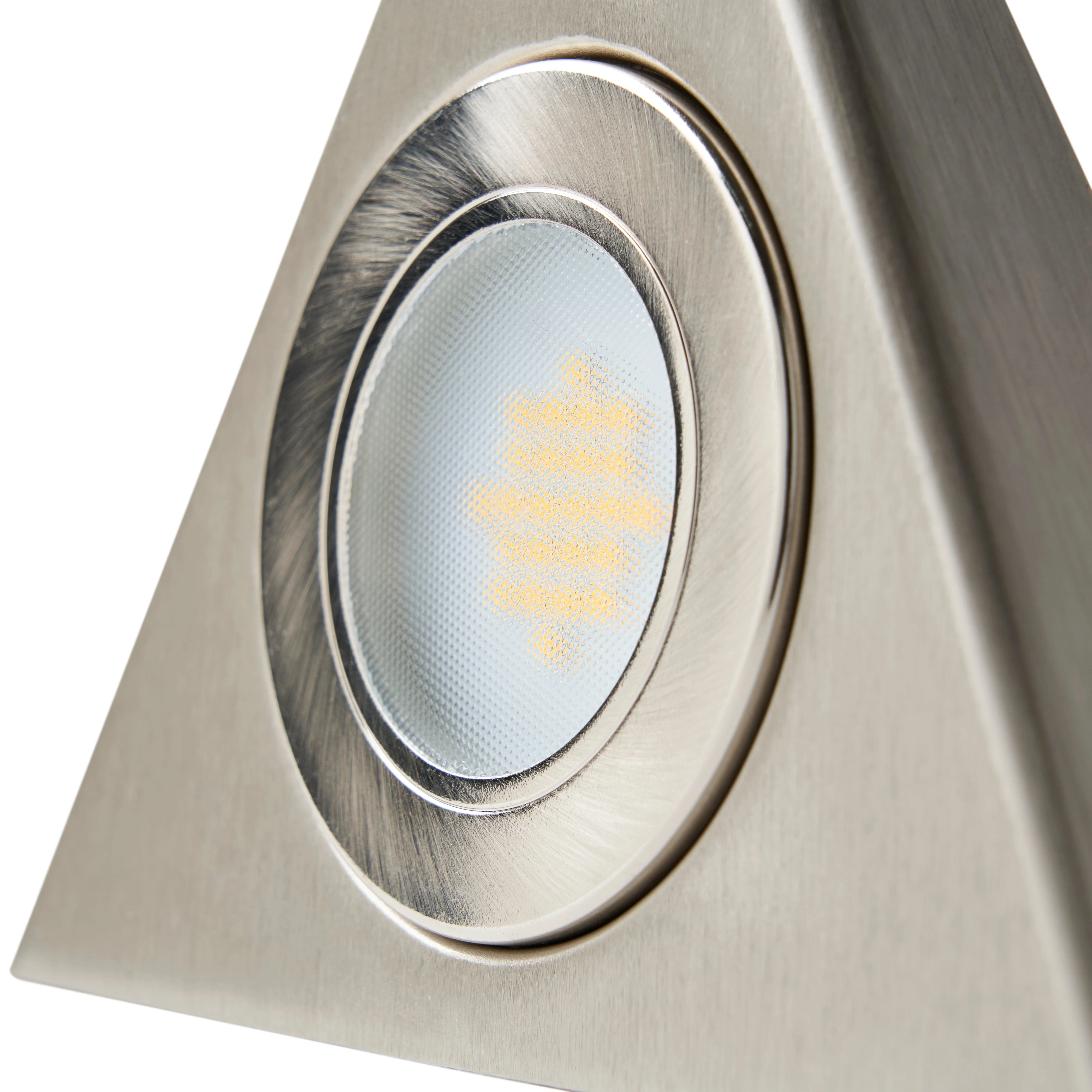 Forum Fonte 1.5W Triangle Under Cabinet Light Satin Nickel - Warm White - CUL-25319 - Image 3