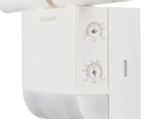Timeguard White Twin 10W LED PIR Floodlight - Cool White - LED200PIRWHP - Image 2